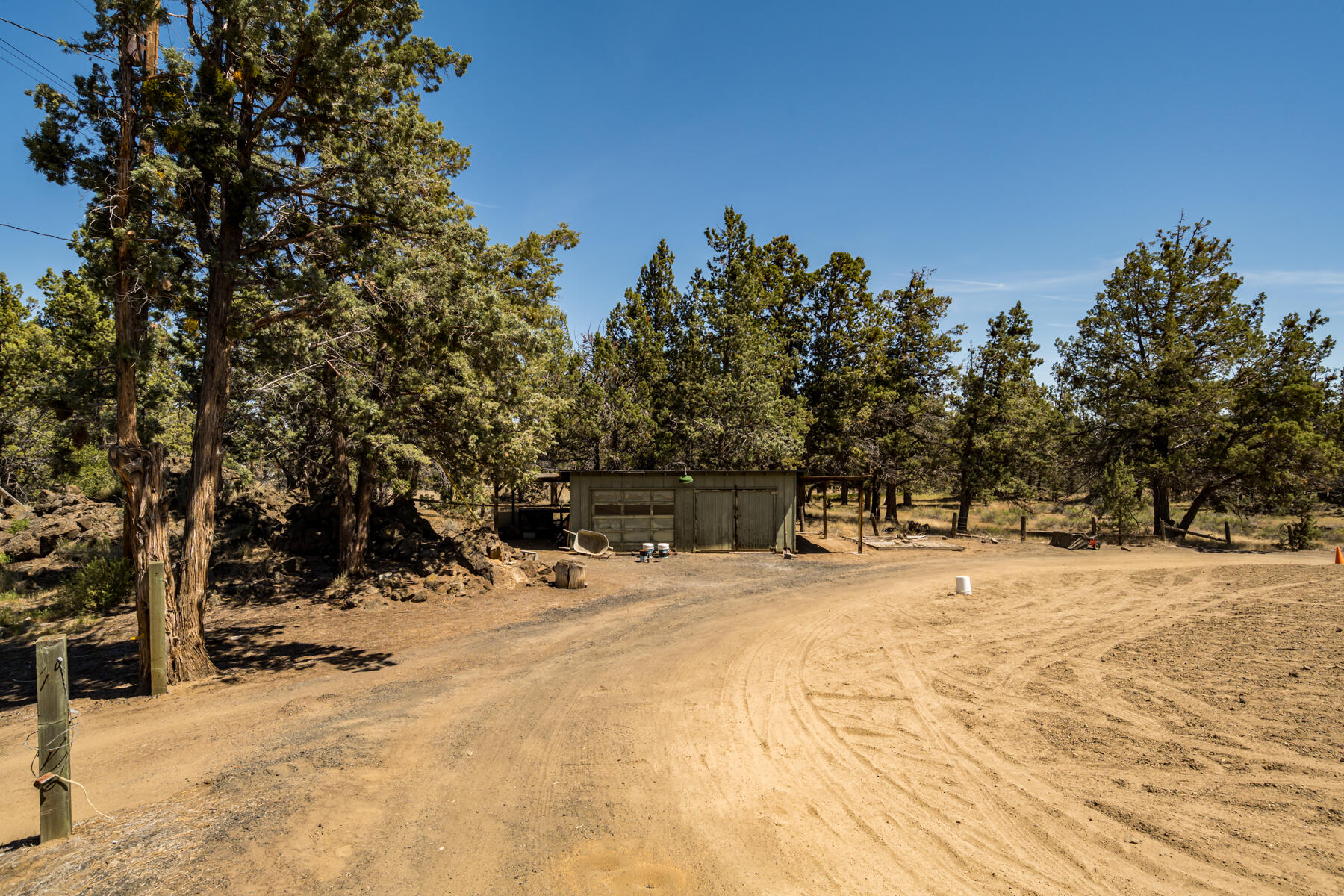 63710 O. B. Riley Road Bend, OR 97703 - Photo 37 of 58 JH5_2887