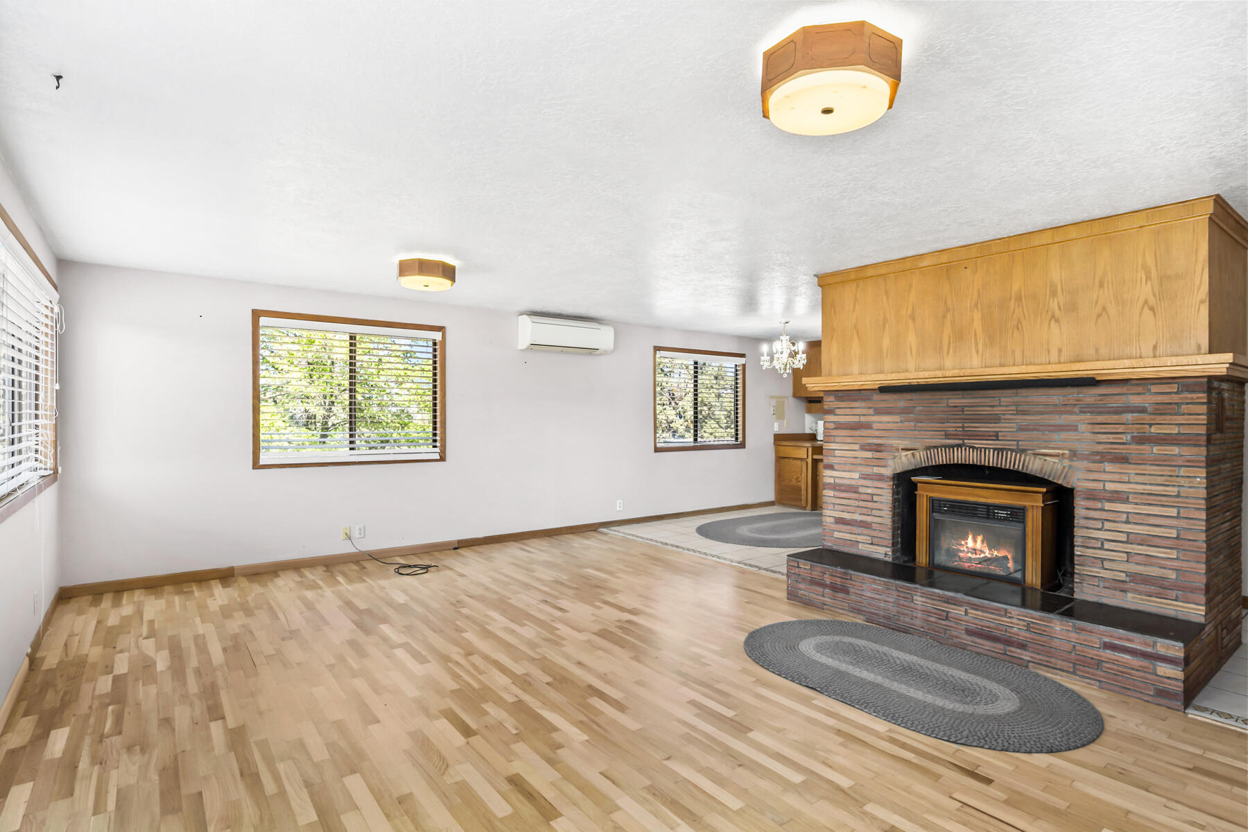63710 O. B. Riley Road Bend, OR 97703 - Photo 4 of 58 JH5_2793