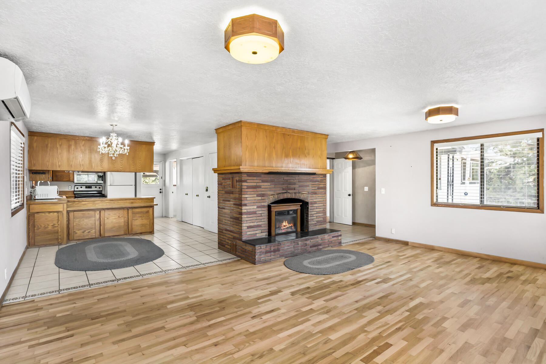 63710 O. B. Riley Road Bend, OR 97703 - Photo 6 of 58 JH5_2801