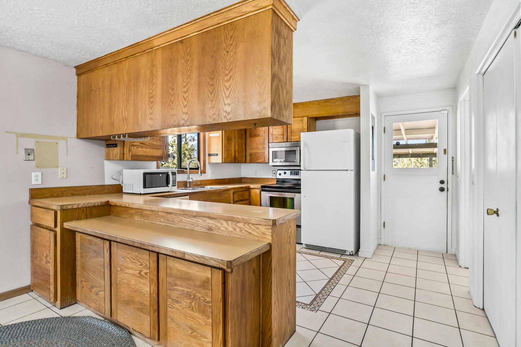 63710 O. B. Riley Road Bend, OR 97703 - Photo 8 of 58 JH5_2806