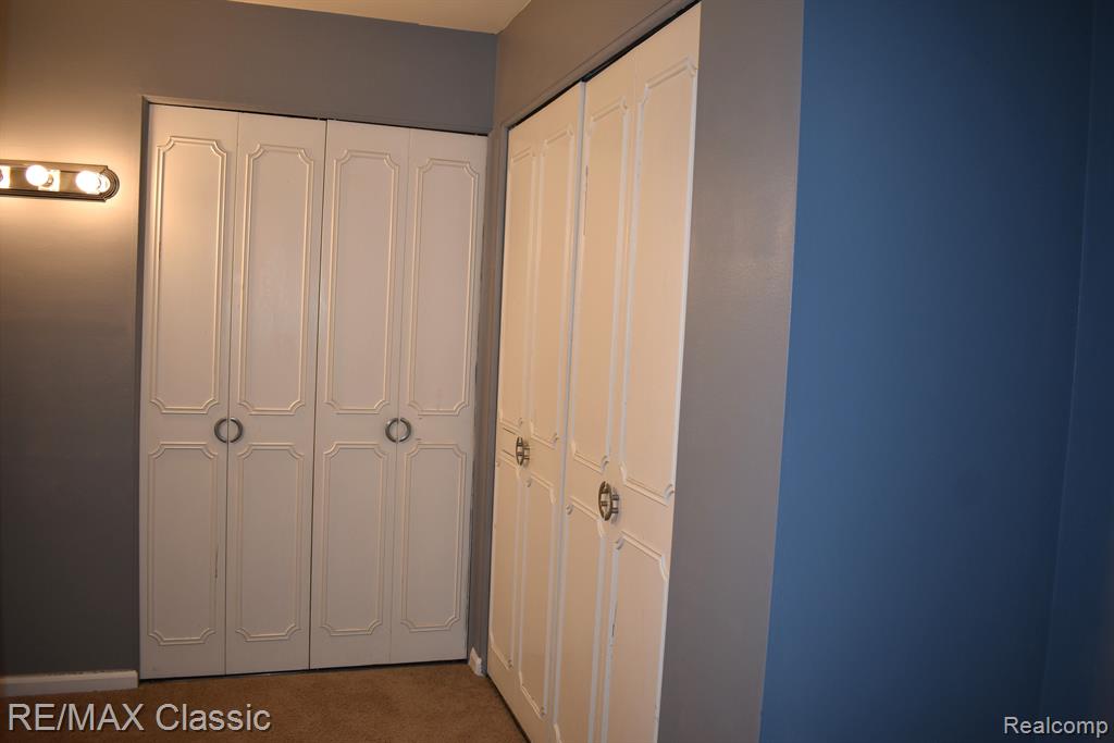 100 West Hickory Grove Road, Unit E1 Bloomfield Hills, MI 48304 - Photo 14 of 23