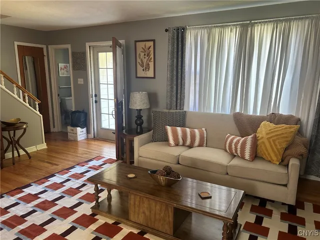 $2,800 | 805 4th Street, Salina, NY 13088