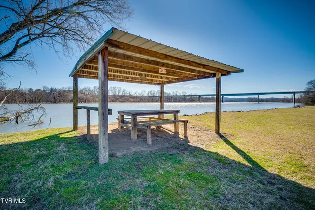 $315,000 | 1113 Old Stage Road, Rogersville, TN 37857