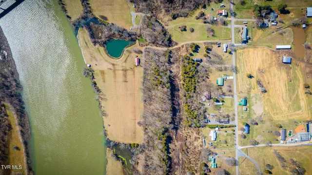 $315,000 | 1113 Old Stage Road, Rogersville, TN 37857