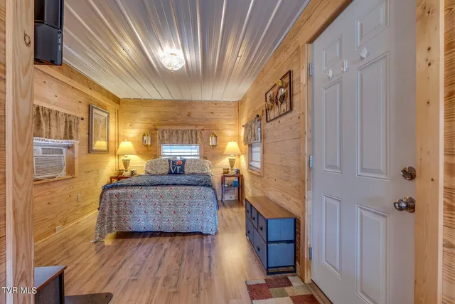 $315,000 | 1113 Old Stage Road, Rogersville, TN 37857