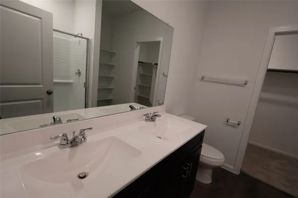 $2,650 | 15357 Dapple Blf Lane, Conroe, TX 77302