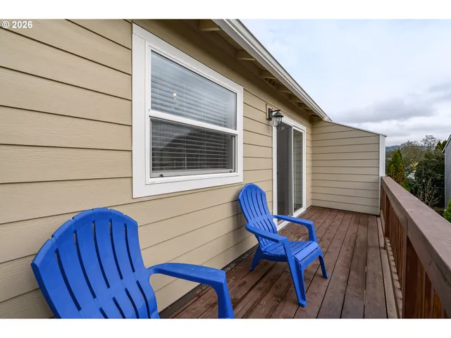 $1,295,000 | 710 North Elliott Road, Newberg, OR 97132