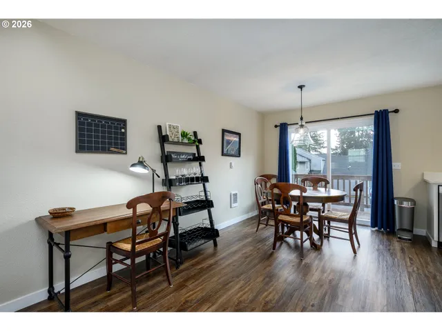 $1,295,000 | 710 North Elliott Road, Newberg, OR 97132