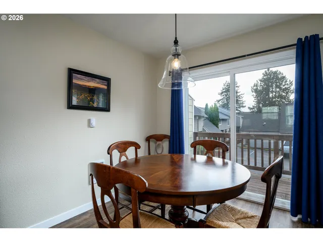 $1,295,000 | 710 North Elliott Road, Newberg, OR 97132