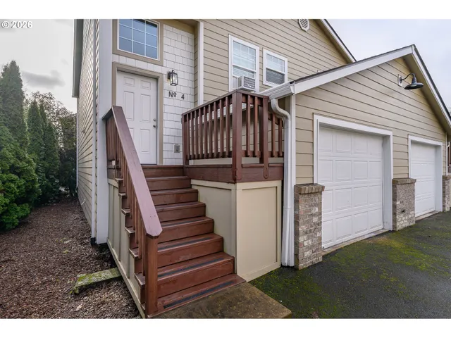 $1,295,000 | 710 North Elliott Road, Newberg, OR 97132