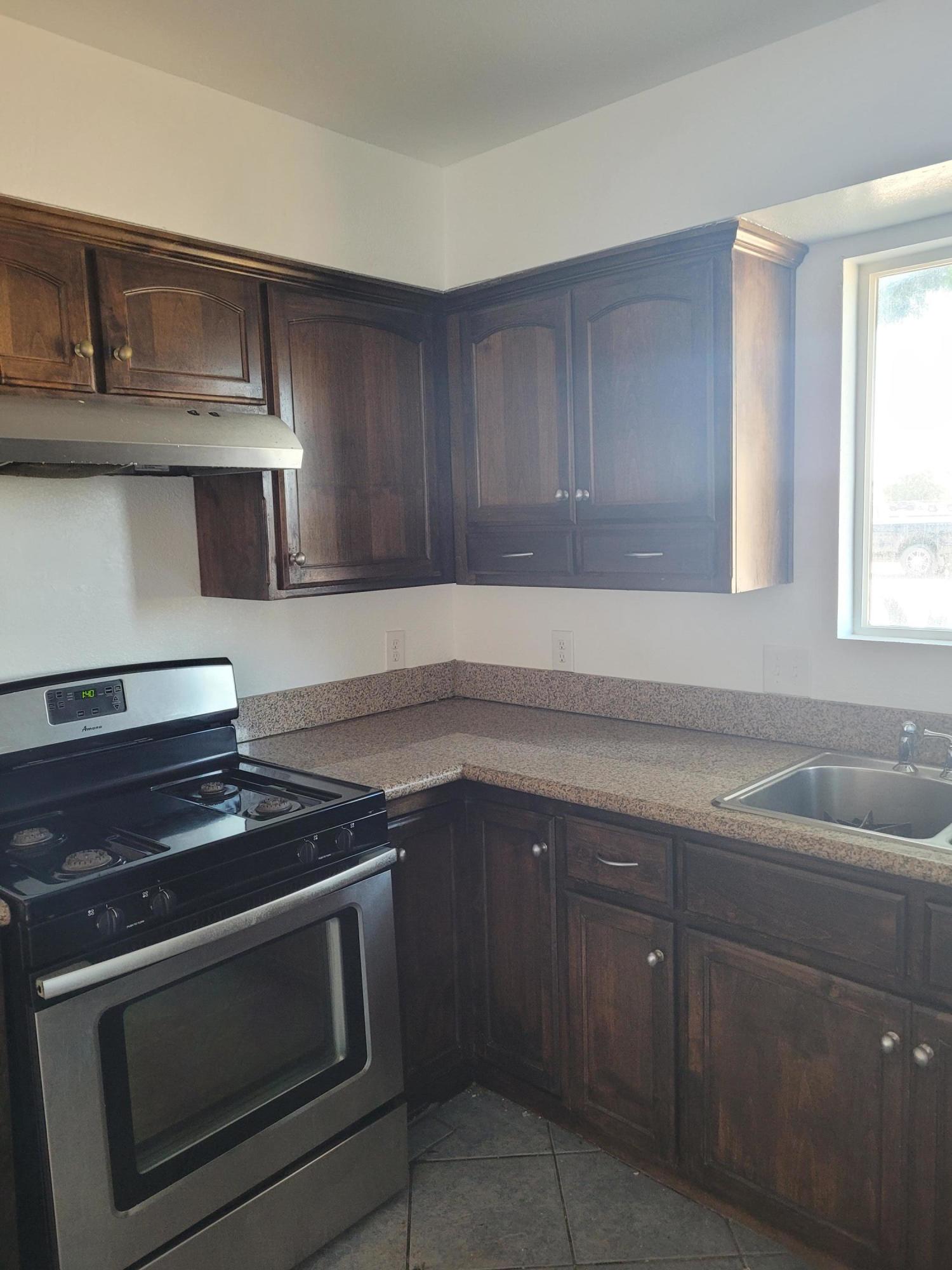 269 Hamlin Road Tipton, CA 93272 - Photo 3 of 22 20210609_105101