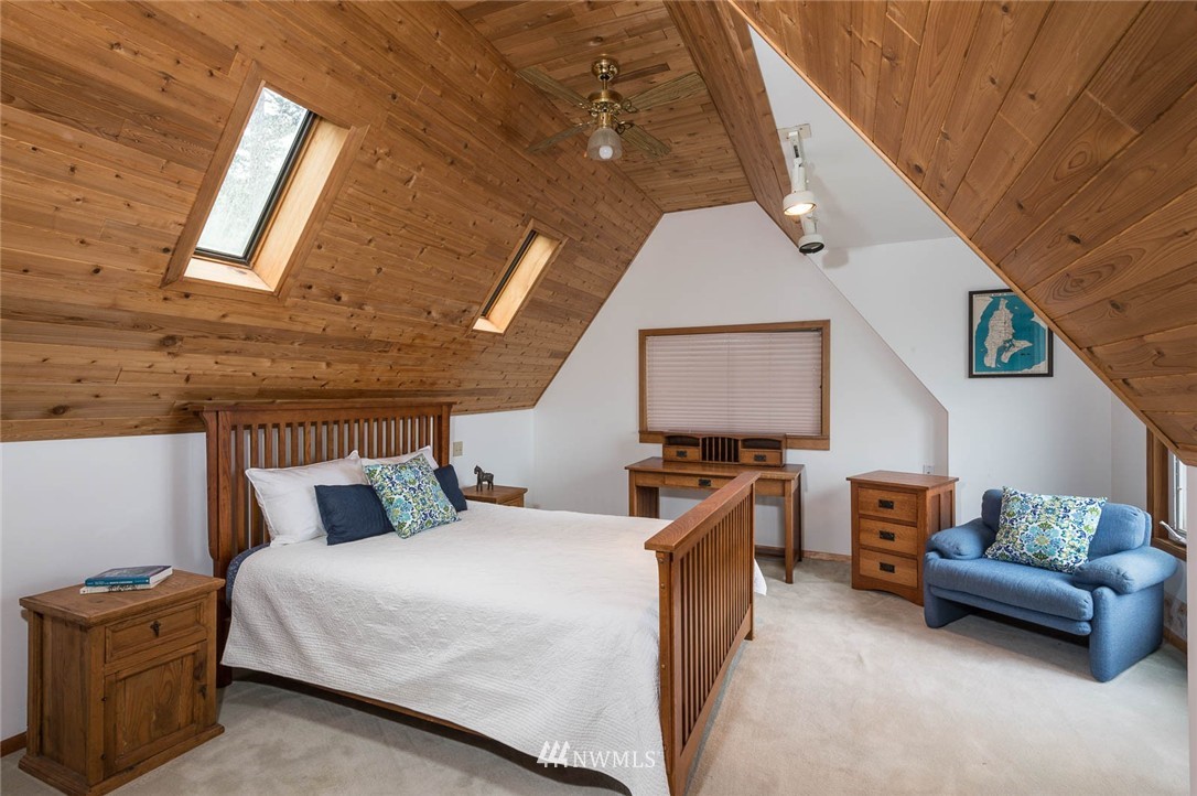 14105 Southwest Pohl Road Vashon, WA 98070 - Photo 18 of 24