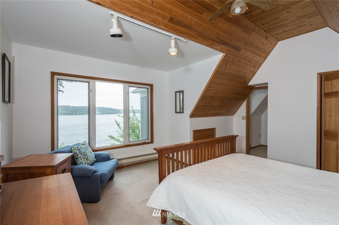 14105 Southwest Pohl Road Vashon, WA 98070 - Photo 19 of 24