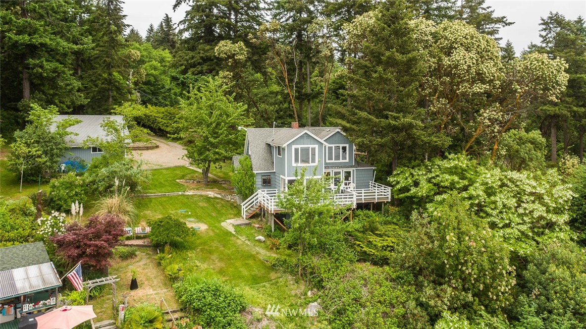 14105 Southwest Pohl Road Vashon, WA 98070 - Photo 3 of 24