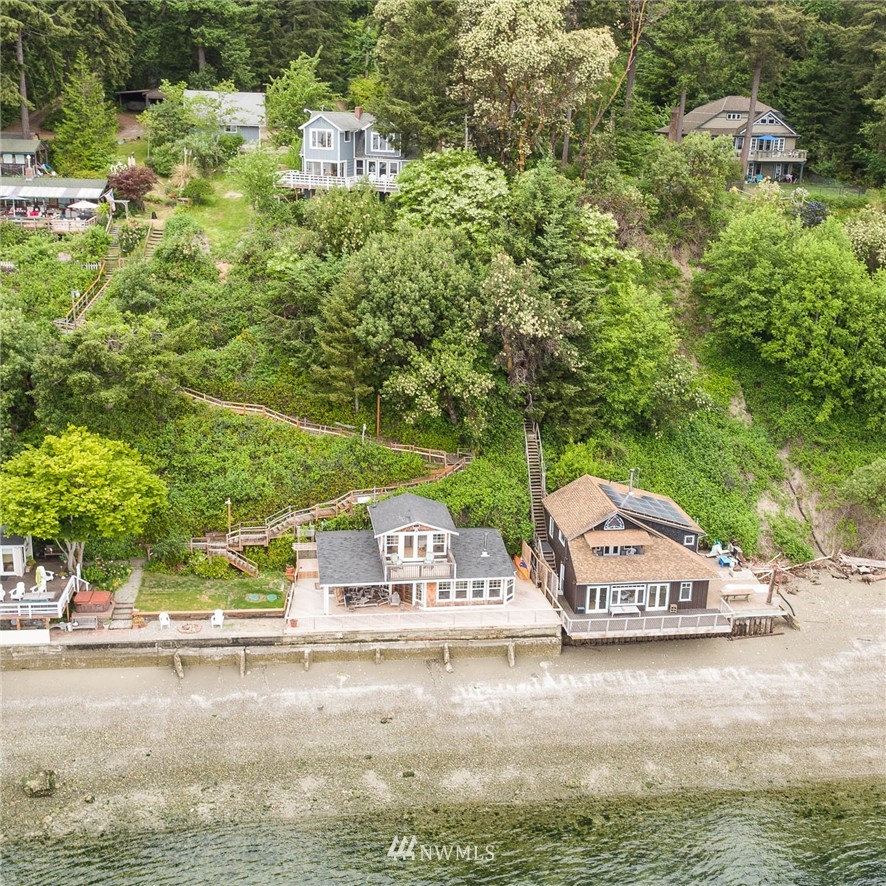 14105 Southwest Pohl Road Vashon, WA 98070 - Photo 4 of 24