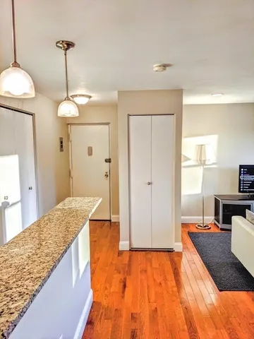 $3,500 | 27 Bowdoin Street, Unit 5A, Boston, MA 02114