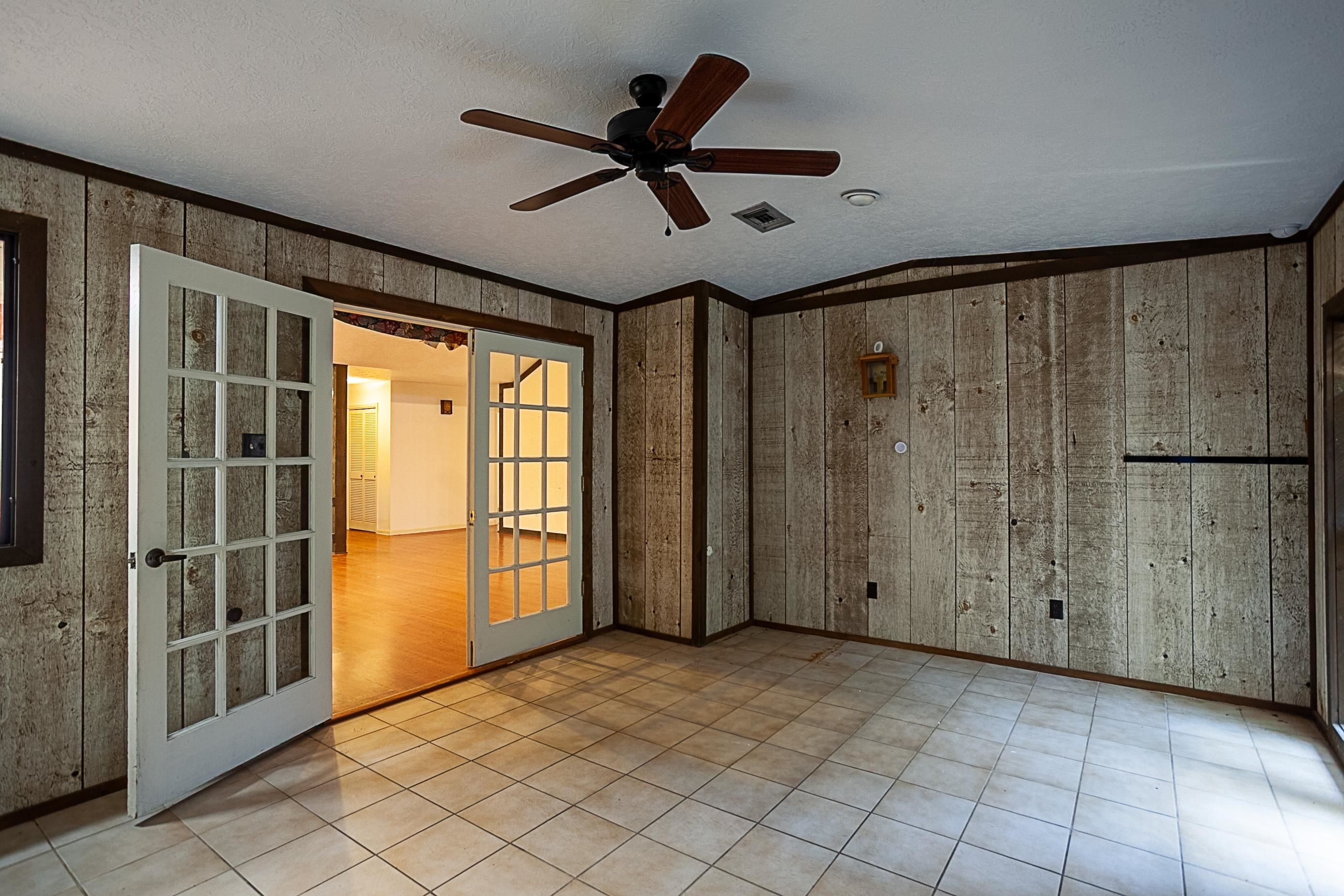 6235 Navajo Trail Beaumont, TX 77708 - Photo 18 of 35 Gallery Image 18