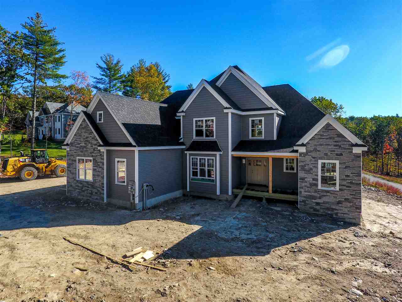 26 London Bridge Road Windham, NH 03087 - Photo 1 of 22
