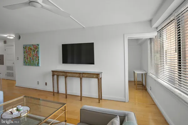 $439,000 | 3 Washington Circle Northwest, Unit 603, Washington, DC 20037