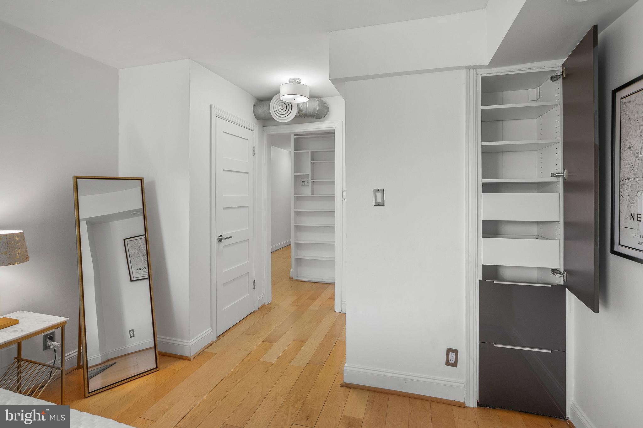 3 Washington Circle Northwest, Unit 603 Washington, DC 20037 - Photo 15 of 30 Bedroom