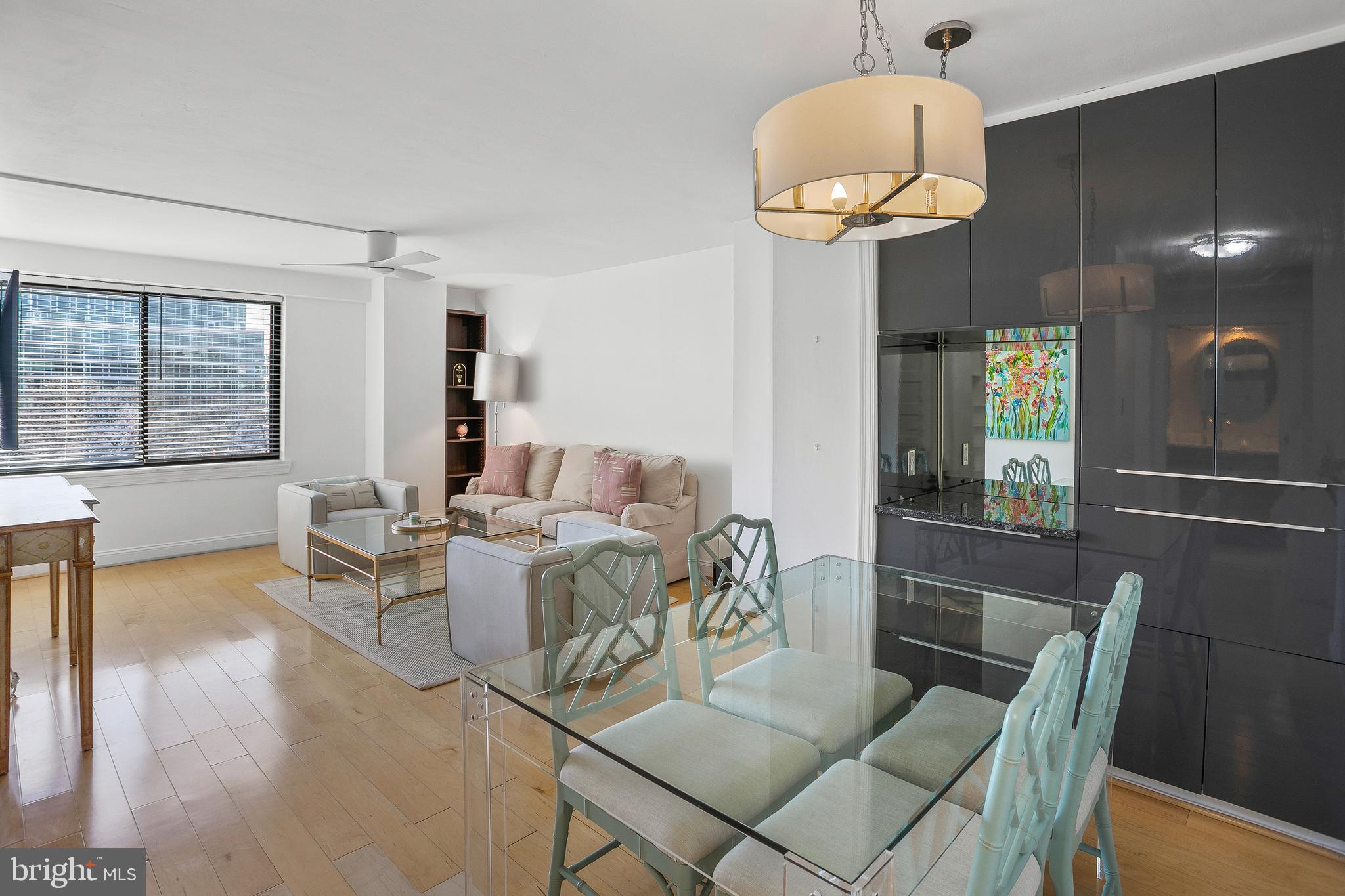 3 Washington Circle Northwest, Unit 603 Washington, DC 20037 - Photo 3 of 30 Dining Area
