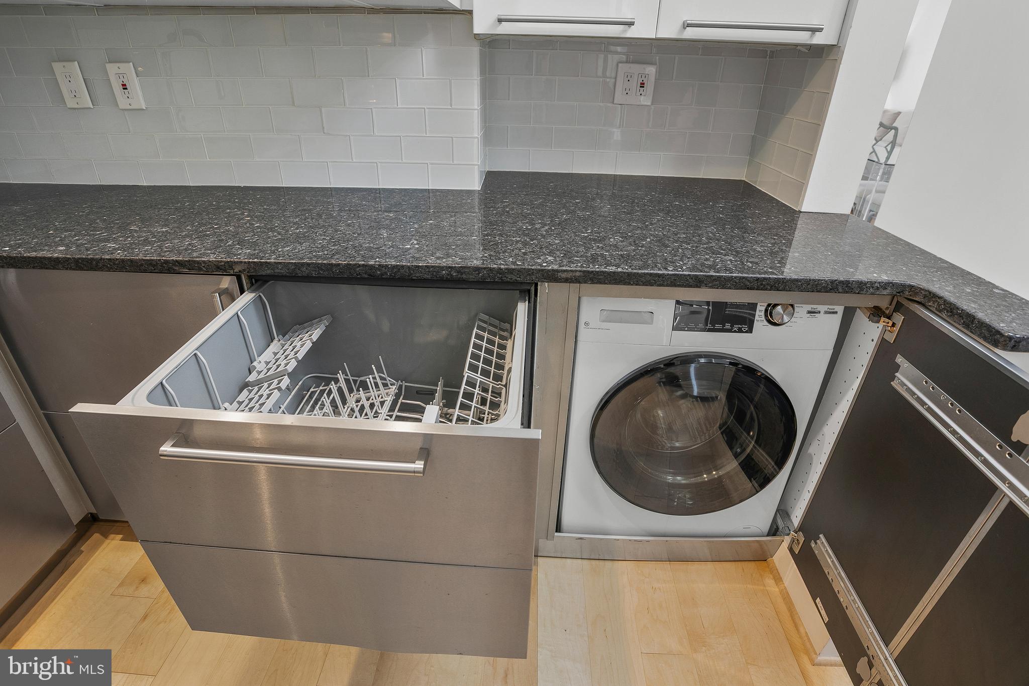 3 Washington Circle Northwest, Unit 603 Washington, DC 20037 - Photo 9 of 30 Kitchen