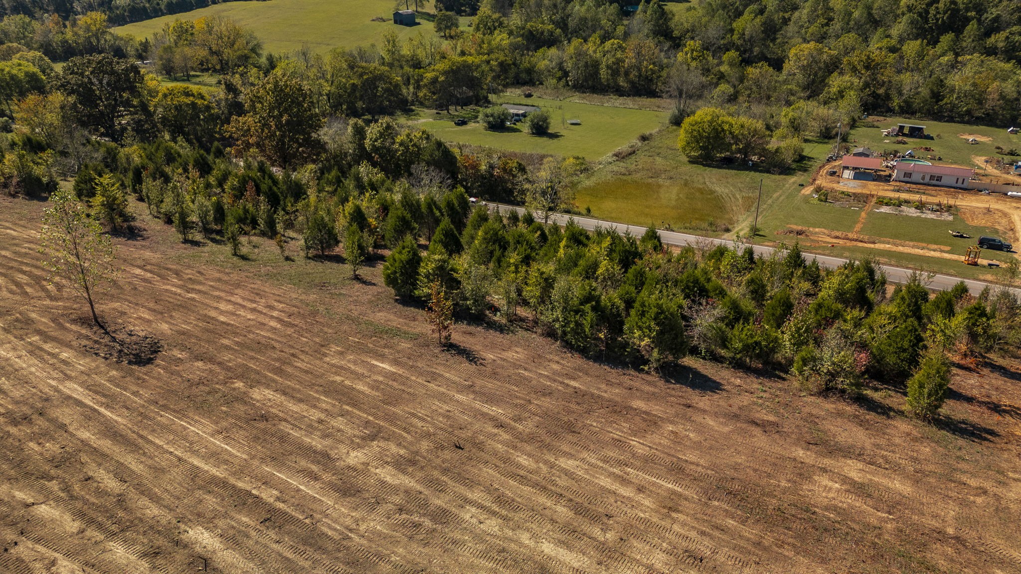 4 Rock Bridge Road Bethpage, TN 37022 - Photo 16 of 18 a view of a street with houses