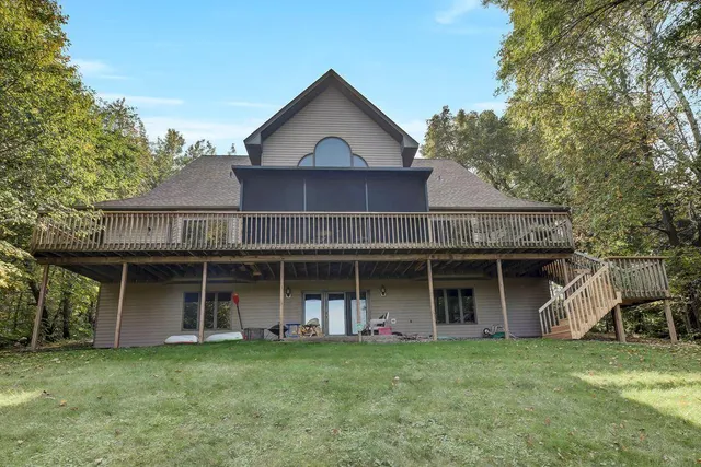 $750,000 | 21824 Deep Lake Road, Richmond, MN 56368
