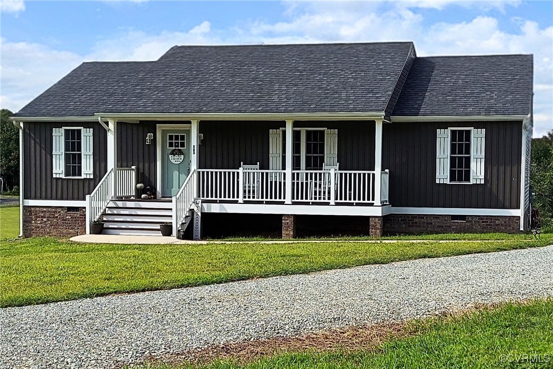 563 Mussel Swamp Road Tappahannock, VA 22560 - Photo 2 of 26 Gallery Image 2