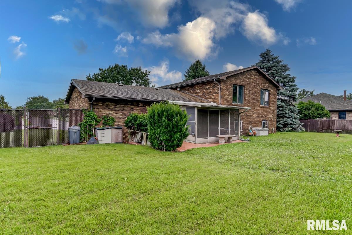 508 Golf Road Springfield, IL 62704 - Photo 27 of 30