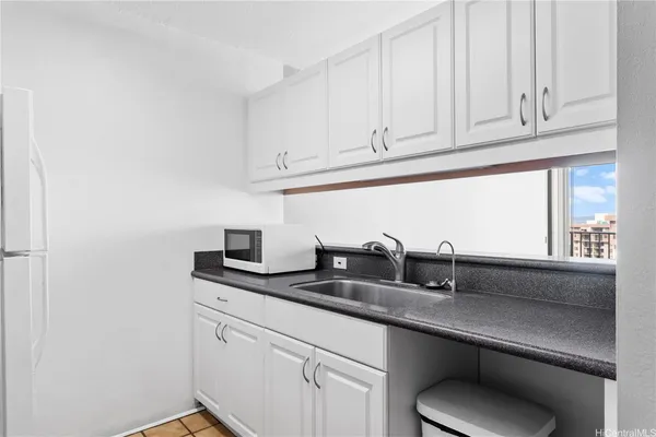 $395,000 | 98-500 Koauka Loop, Unit 22M, Aiea, HI 96701