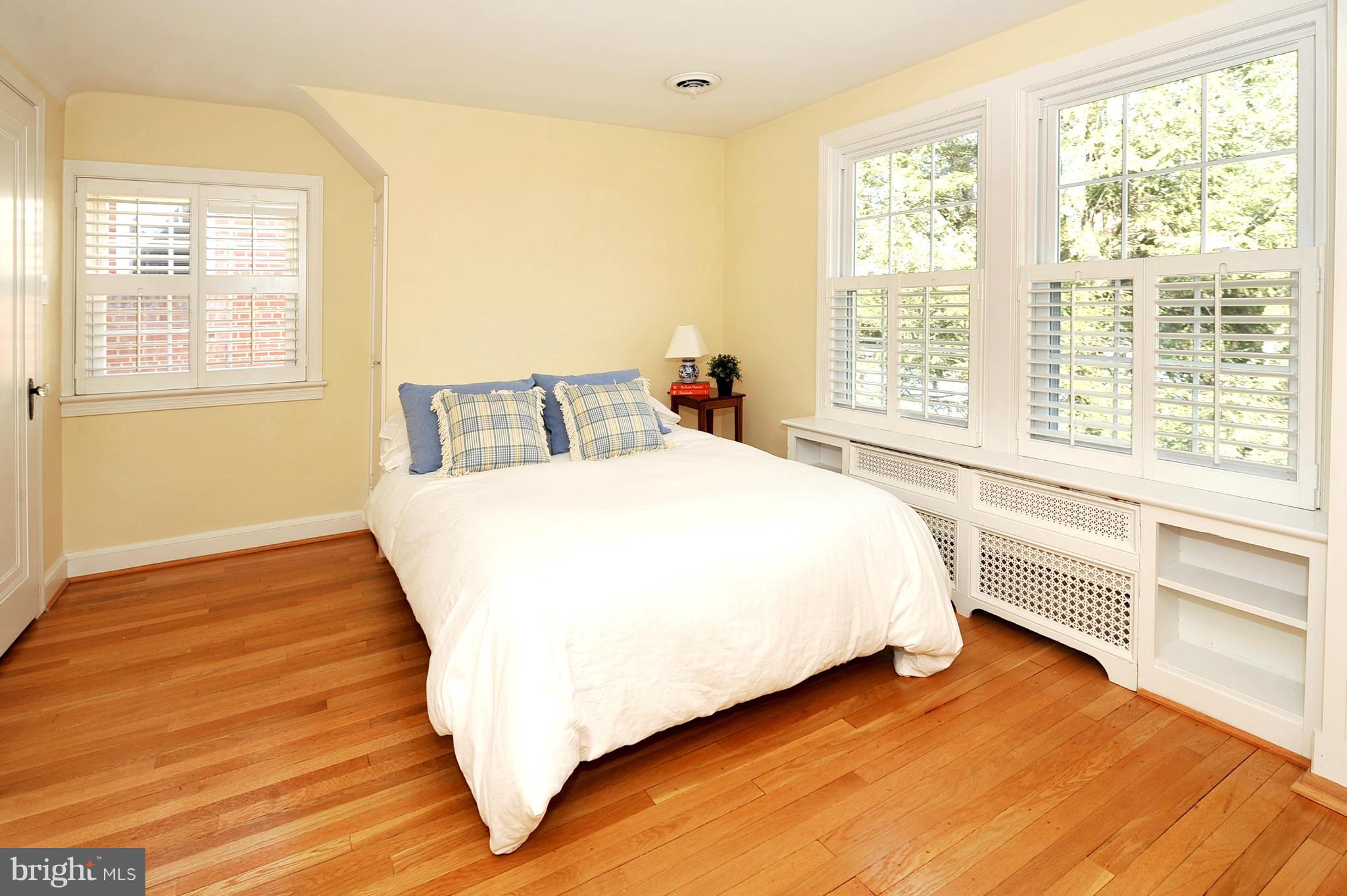 9401 Saybrook Avenue Silver Spring, MD 20901 - Photo 17 of 30 Bedroom number 2