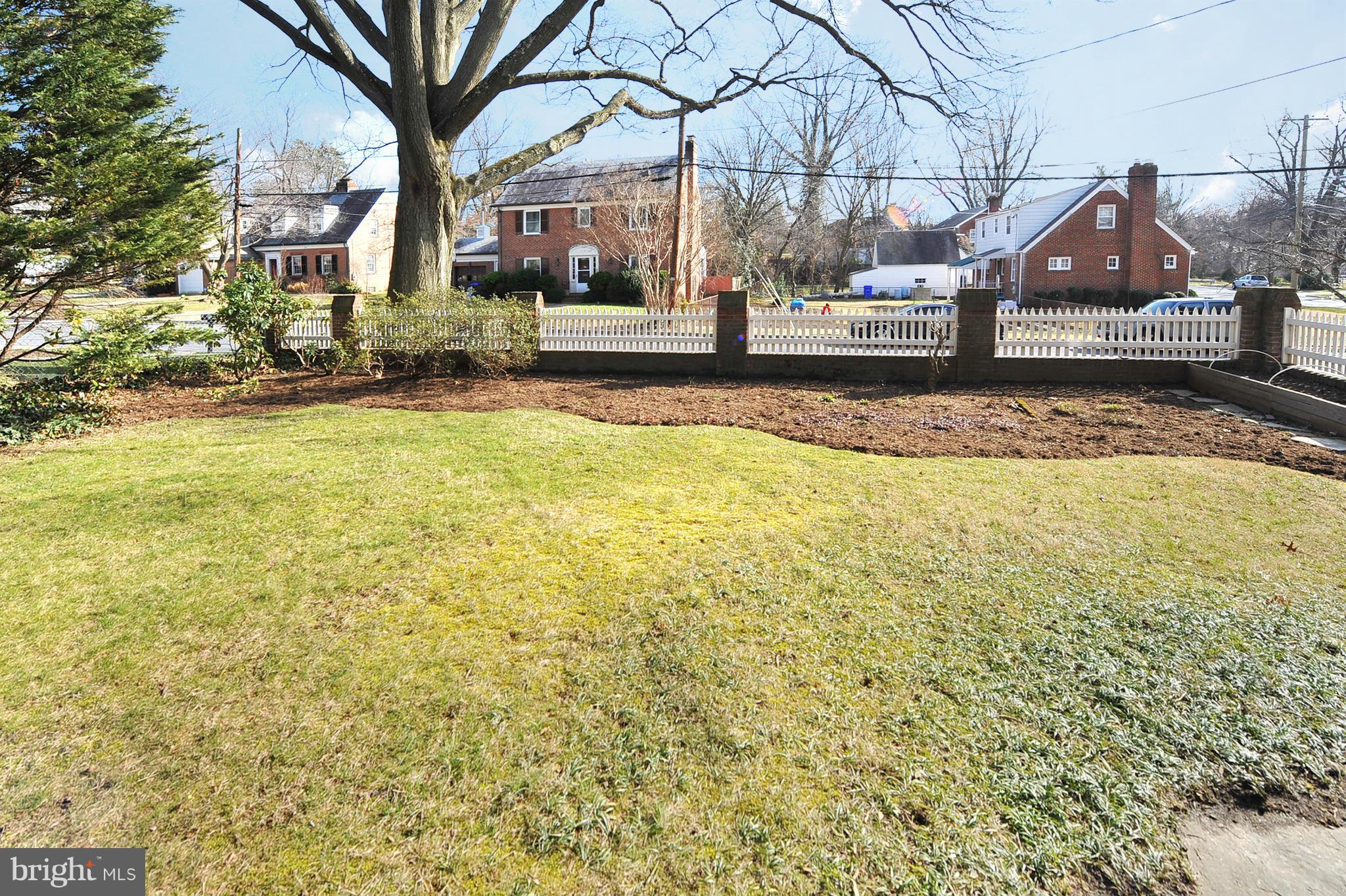 9401 Saybrook Avenue Silver Spring, MD 20901 - Photo 26 of 30 Exterior (Rear)