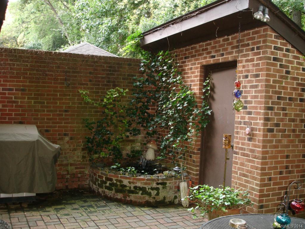5803 Sharon Road, Unit G Charlotte, NC 28210 - Photo 15 of 15 Gallery Image 15