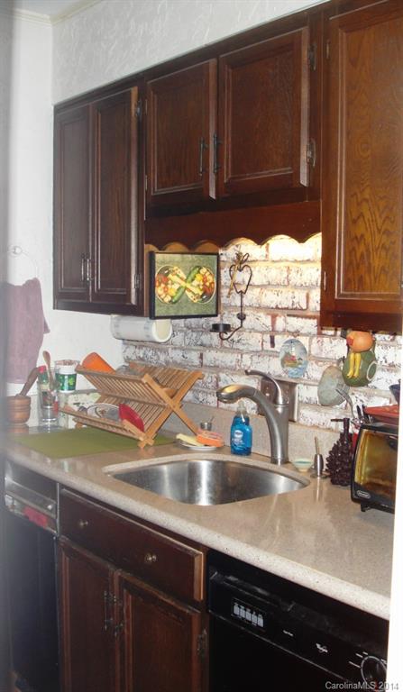 5803 Sharon Road, Unit G Charlotte, NC 28210 - Photo 7 of 15 Gallery Image 7