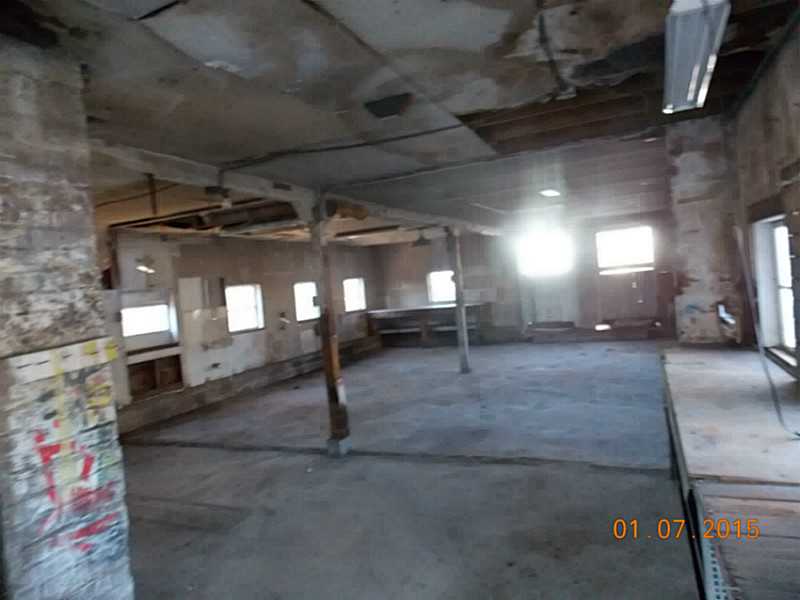 16 Broad Street Coventry, RI 02816 - Photo 9 of 16 Exterior Front.