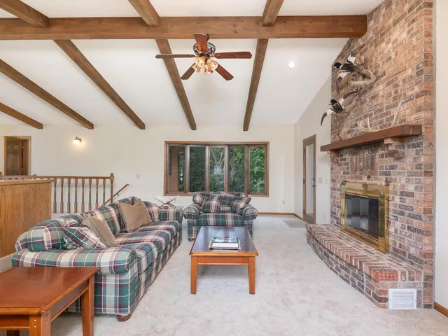 $625,000 | 1760 Mt Hope Road, Carver, MN 55315