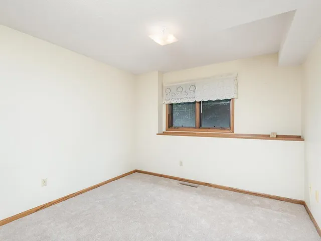 $625,000 | 1760 Mt Hope Road, Carver, MN 55315