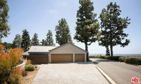 $6,995,000 | 1270 Lago Vista Drive, Beverly Hills, CA 90210