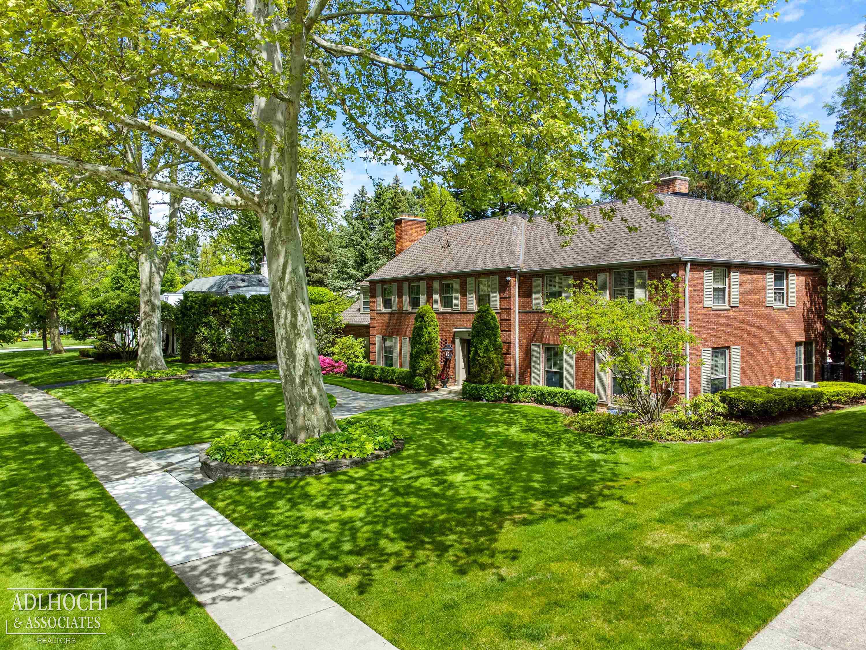 80 South Deeplands Road Grosse Pointe Shores, MI 48236 - Photo 2 of 74