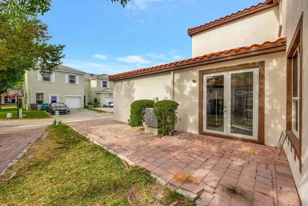 $3,300 | 9480 Southwest 171st Avenue, Miami, FL 33196