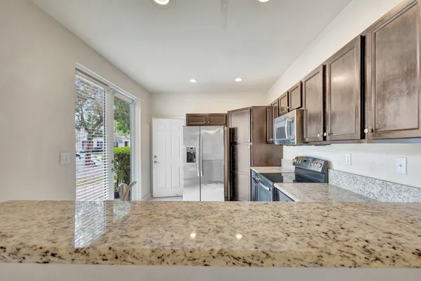 $3,300 | 9480 Southwest 171st Avenue, Miami, FL 33196