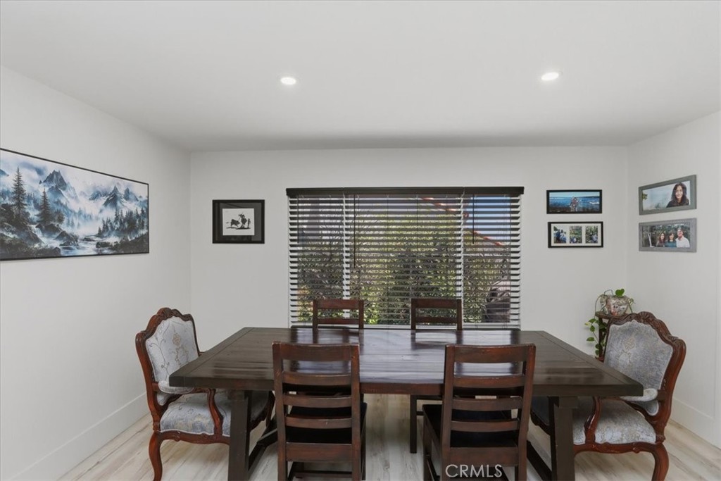 8318 La Senda Road Rancho Cucamonga, CA 91701 - Photo 29 of 68