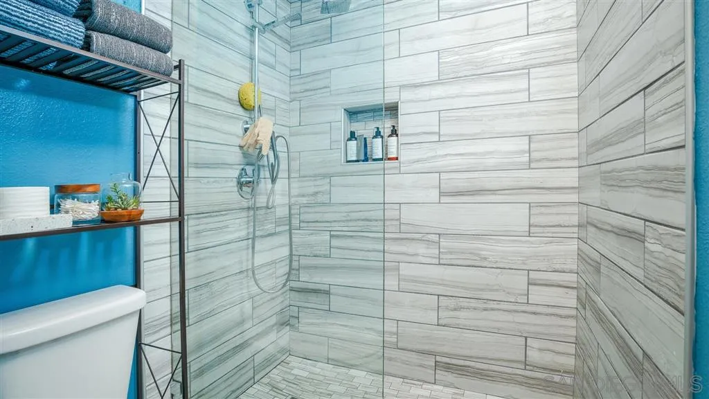 6070 Rancho Mission Road, Unit 433 San Diego, CA 92108 - Photo 12 of 17 Gallery Image 12