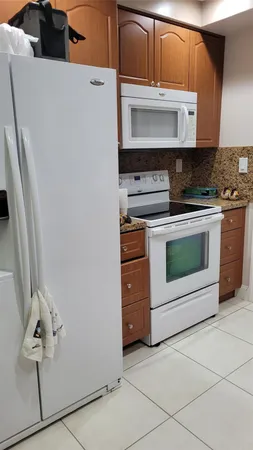 $285,000 | 1400 Northwest 67th Terrace, Margate, FL 33063