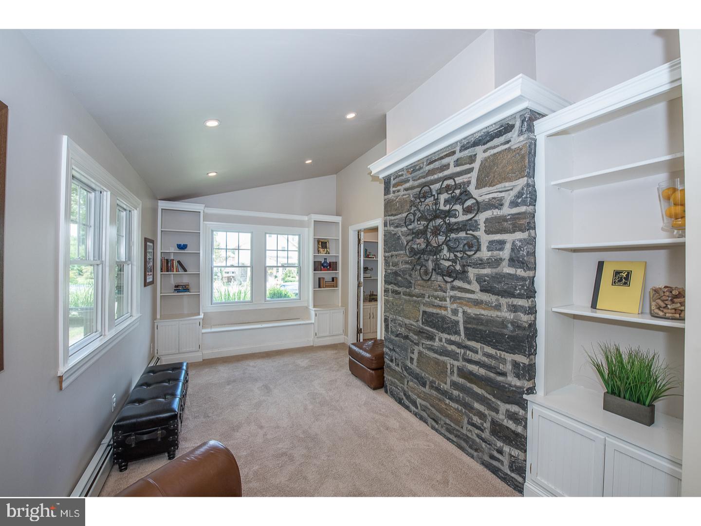 420 Oxford Road Havertown, PA 19083 - Photo 15 of 25