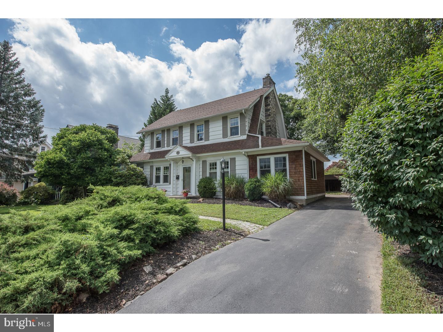 420 Oxford Road Havertown, PA 19083 - Photo 2 of 25
