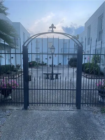 $2,700 | 6946 Orleans Avenue, New Orleans, LA 70124