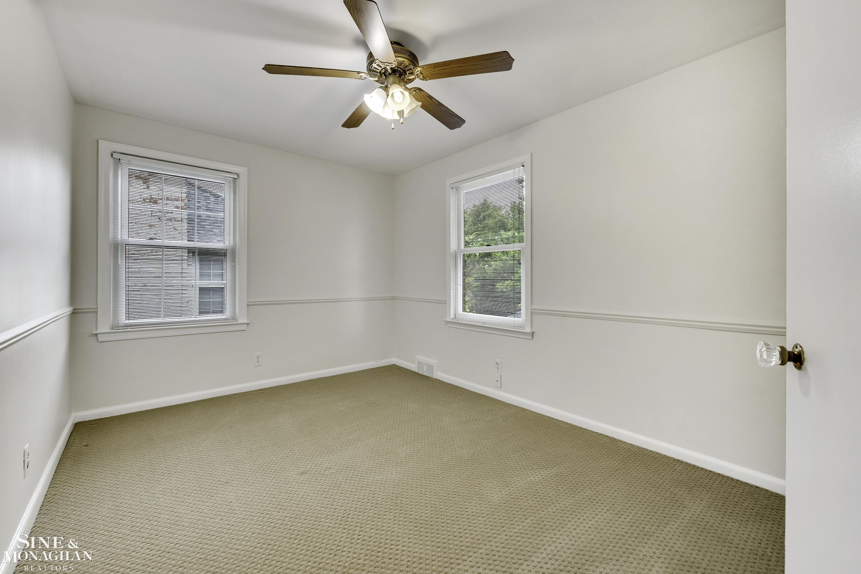 308 Merriweather Road Grosse Pointe Farms, MI 48236 - Photo 22 of 36