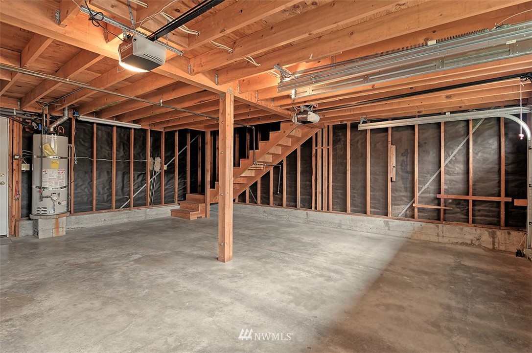 10460 Northeast 201st Street Bothell, WA 98011 - Photo 23 of 25 Gallery Image 23